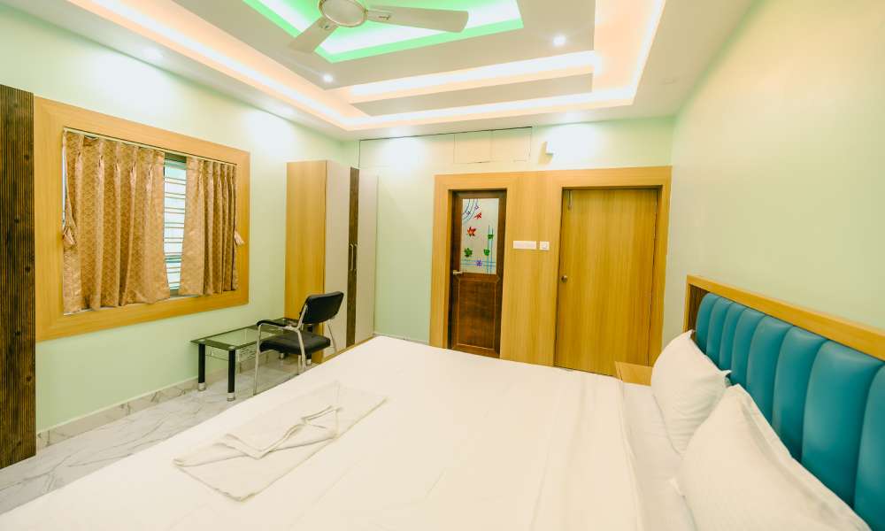 deluxe-triple-room-hotel-bhubaneswar